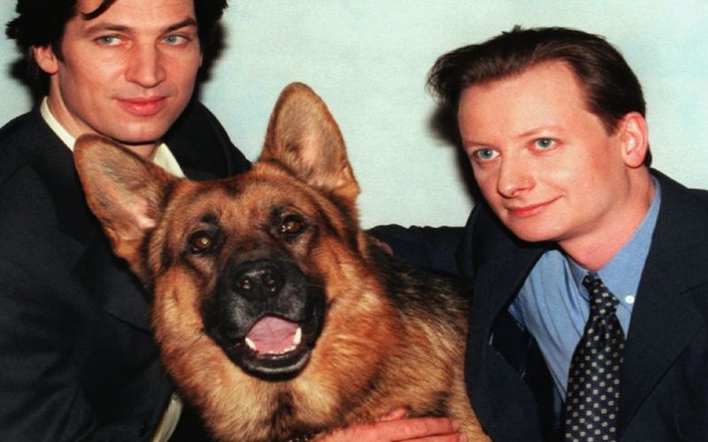 Какой породы был знаменитый пес из сериала «Комиссар Рекс»?