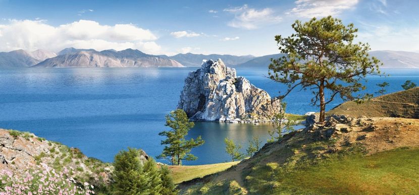 Сколько процентов всех пресных вод Земли сосредоточены в озере Байкал?