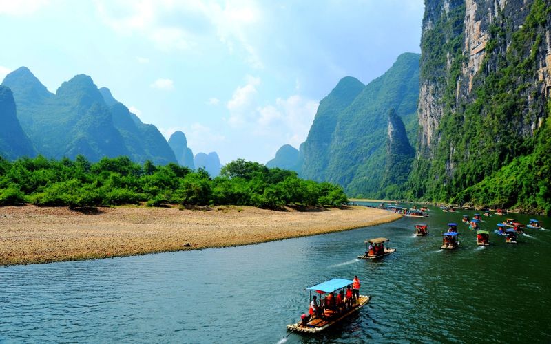 Какая река считается самой известной и древней в Китае?