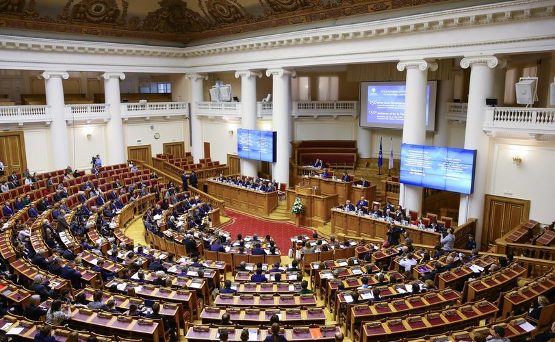 Сможете правильно ответить: как называется парламент Российской Федерации?