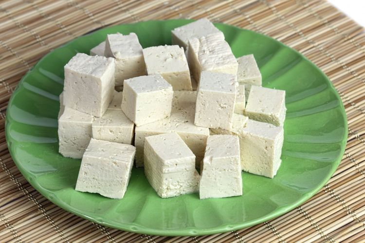 Из какого молока изготавливается сыр тофу?