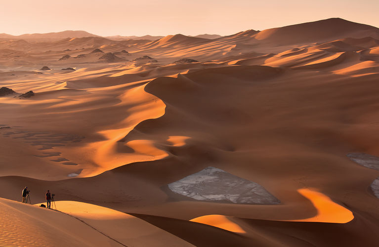  Пустыня Сахара ежегодно продвигается на юг на...