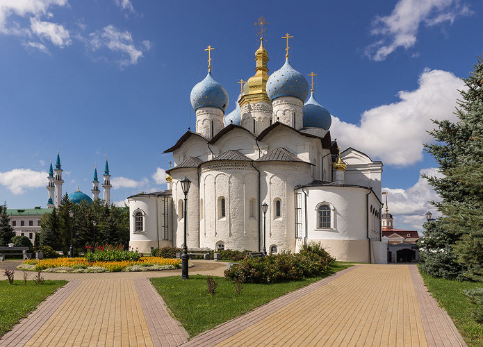 По указу кого был возведен Благовещенский собор Казанского Кремля?