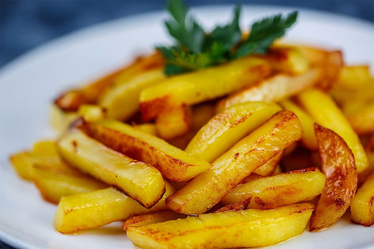 Какой соус менее калорийный можно выбрать к картошке?