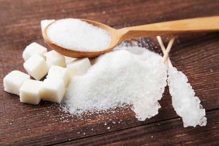 Сколько сахара содержится всего в 1 литре кока-колы?