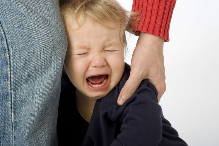 Если ребенок плачет, значит на то есть причина