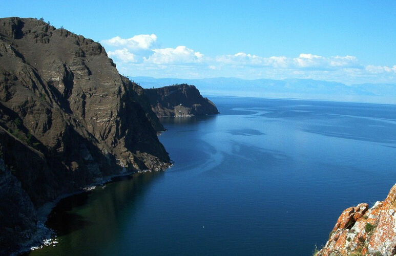 1. Самое глубокое озеро в мире?