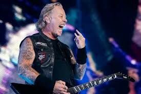 Открывая концерт какого популярного певца, Metallica впервые по-настоящему засветилась?