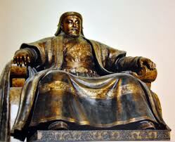 Какую часть Монголии хан покорил первой?