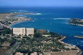 Назовите столицу Сенегала