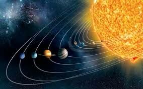 Сколько примерно лет назад образовалась Солнечная система?