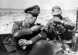 Какое прозвище получил немецкий военачальник Эрвин Роммель во время кампании в Северной Африке?