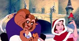  Что предложила в оплату за гостеприимство нищая старуха принцу в мультфильме «Красавица и Чудовище»?