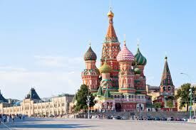  Как называлась самая древняя московская церковь, расположенная в Кремле?