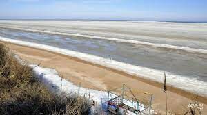 Что происходит с Азовским морем зимой?