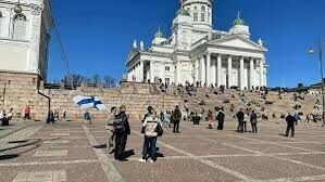 Какова общая протяжённость велосипедных дорожек в Хельсинки?