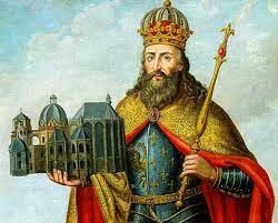 А теперь - средневековая Европа...Сколько лет правил Карл Великий?