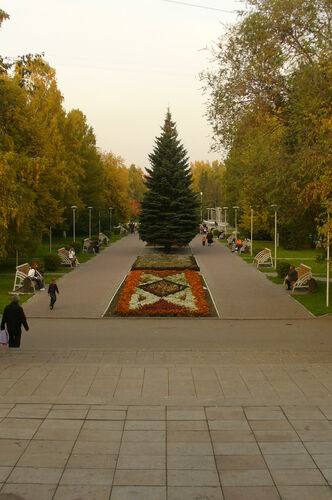 Какой мемориальный комплекс в Новокузнецке был создан в честь воинов-новокузнечан, погибших в годы Великой Отечественной войны?