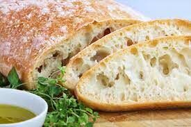   Как называется итальянский белый хлеб?
