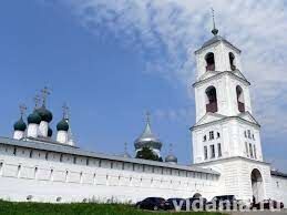 Кто был заключен в Переяславский монастырь?
