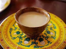 Что добавляют в традиционный тибетский чай?
