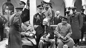   Кто из этих государственных деятелей не присутствовал на Ялтинской конференции в 1945 году?