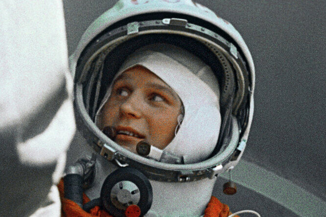 Первая женщина – космонавт СССР
