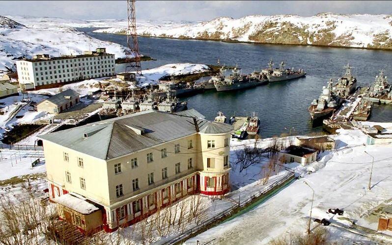 Самый северный из городов воинской славы. В годы Великой Отечественной войны был главной базой Северного флота.