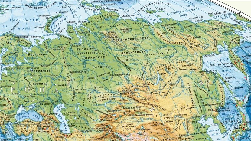 Сколько всего рек протекает территории России? 